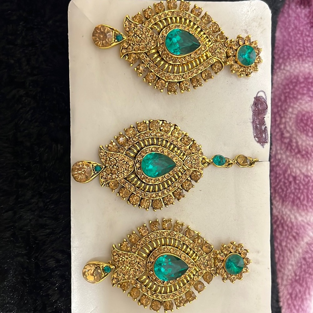 Earrings Set